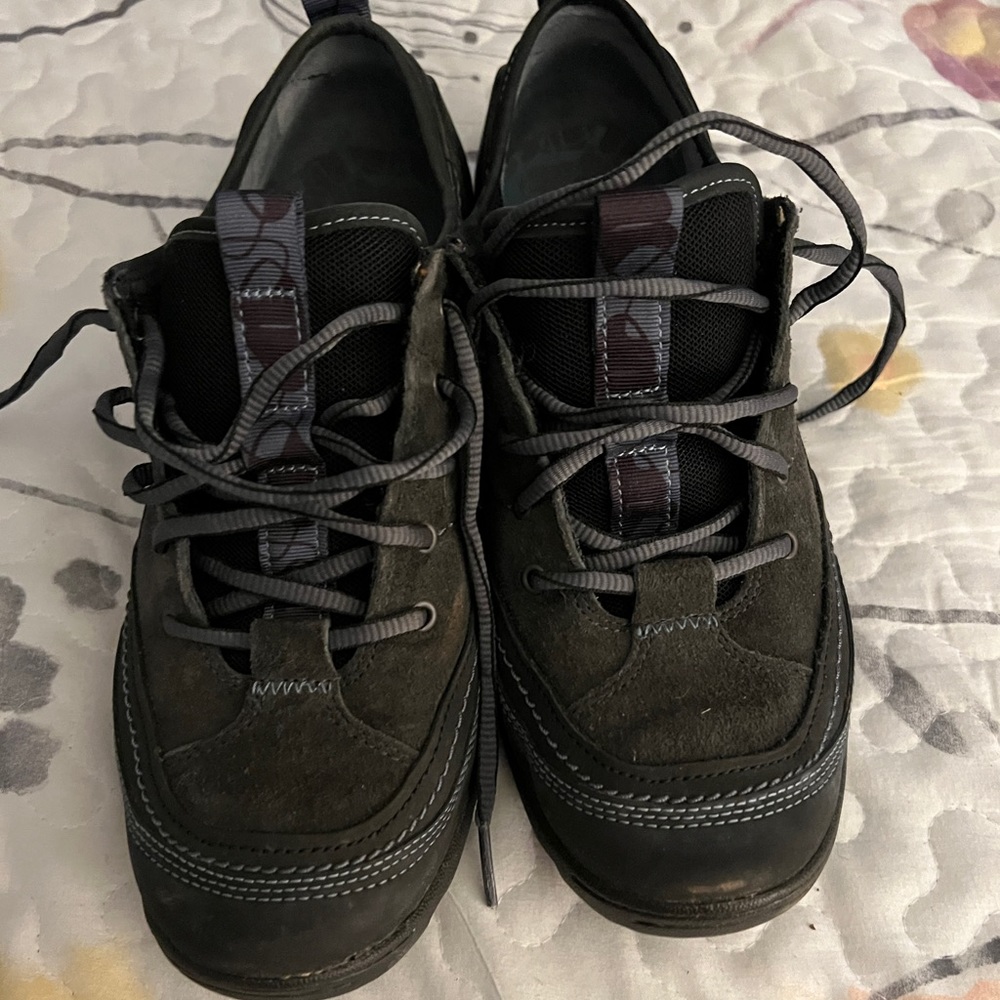 Merrell Womens Mimosa Hiking Shoes - only worn once